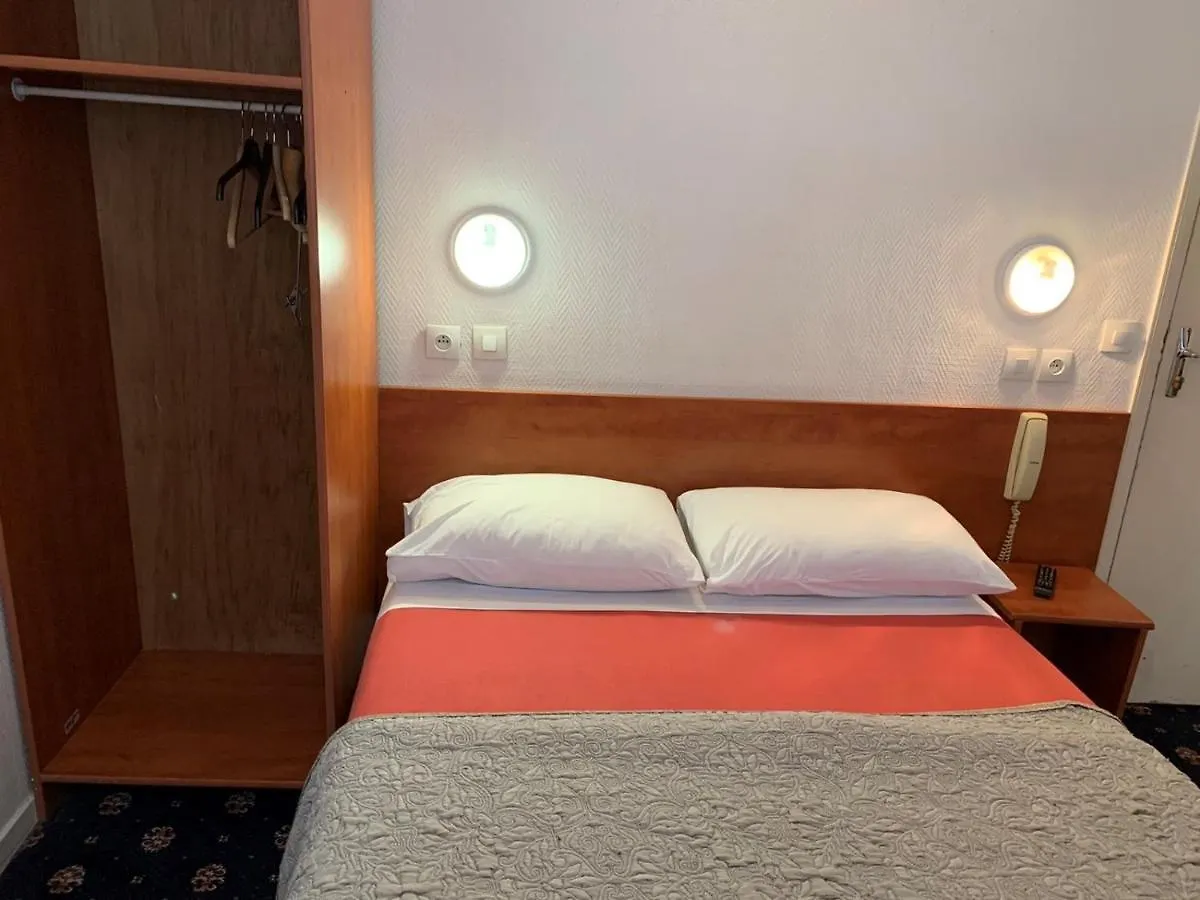 Hotel Liberty Paryż Francja