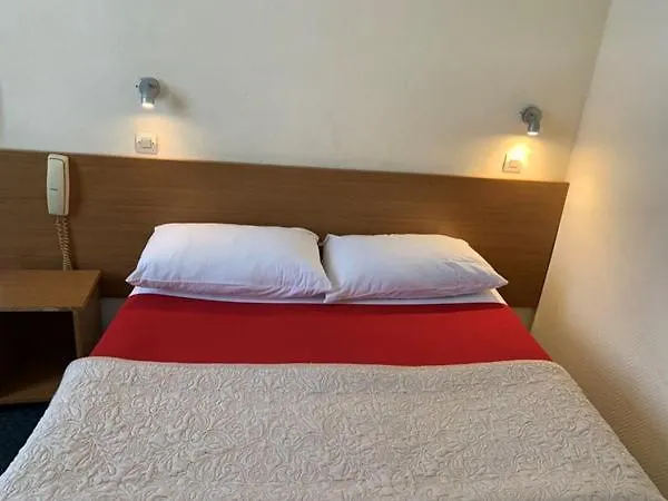 Hotel Liberty Paryż 0*,